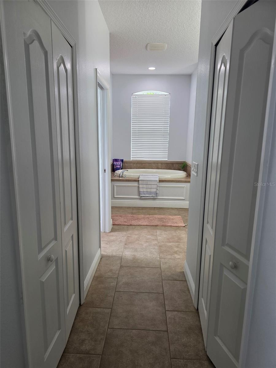 4644 Sawyer Rd Property Photo 13