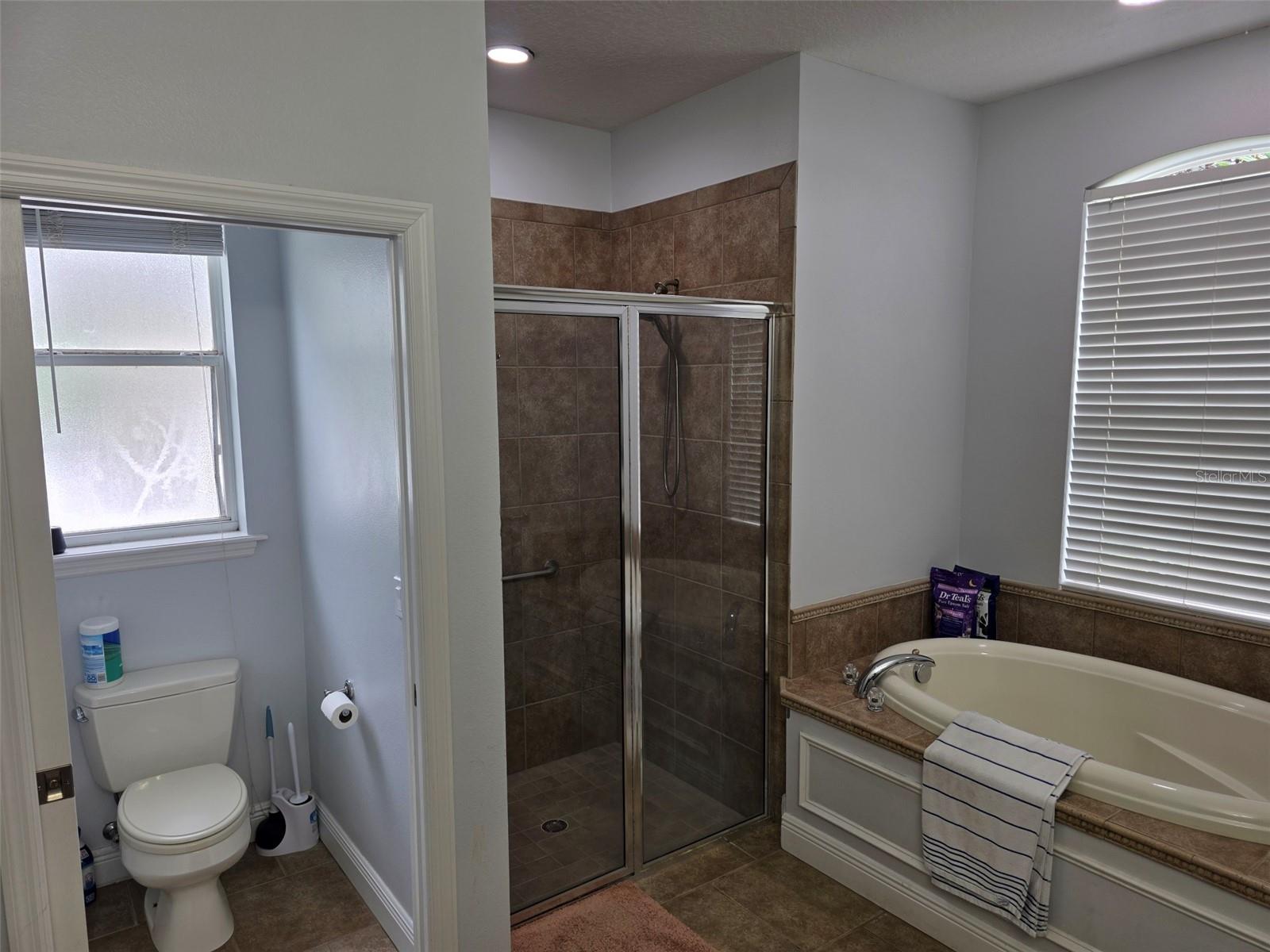 4644 Sawyer Rd Property Photo 14