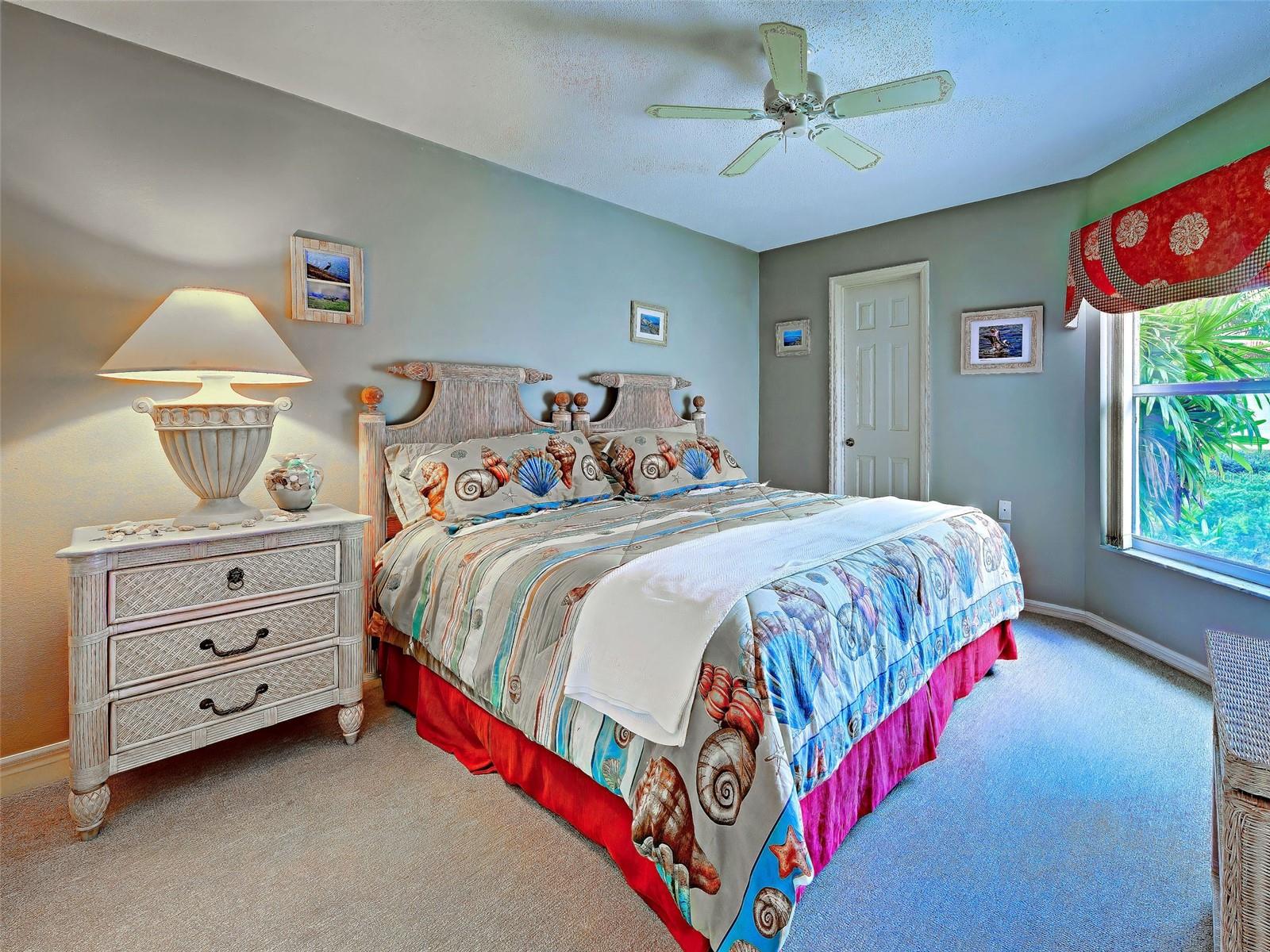 1176 Harbor Town Way Property Photo 7