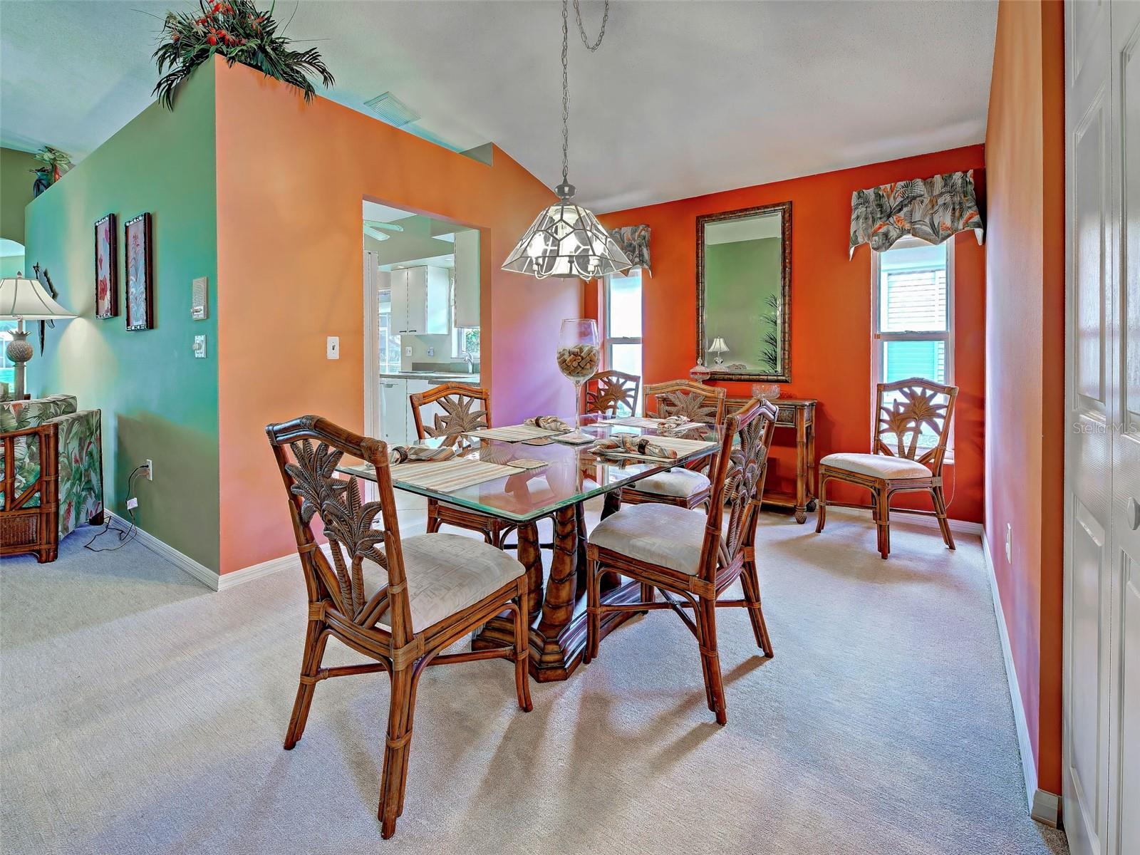 1176 Harbor Town Way Property Photo 11