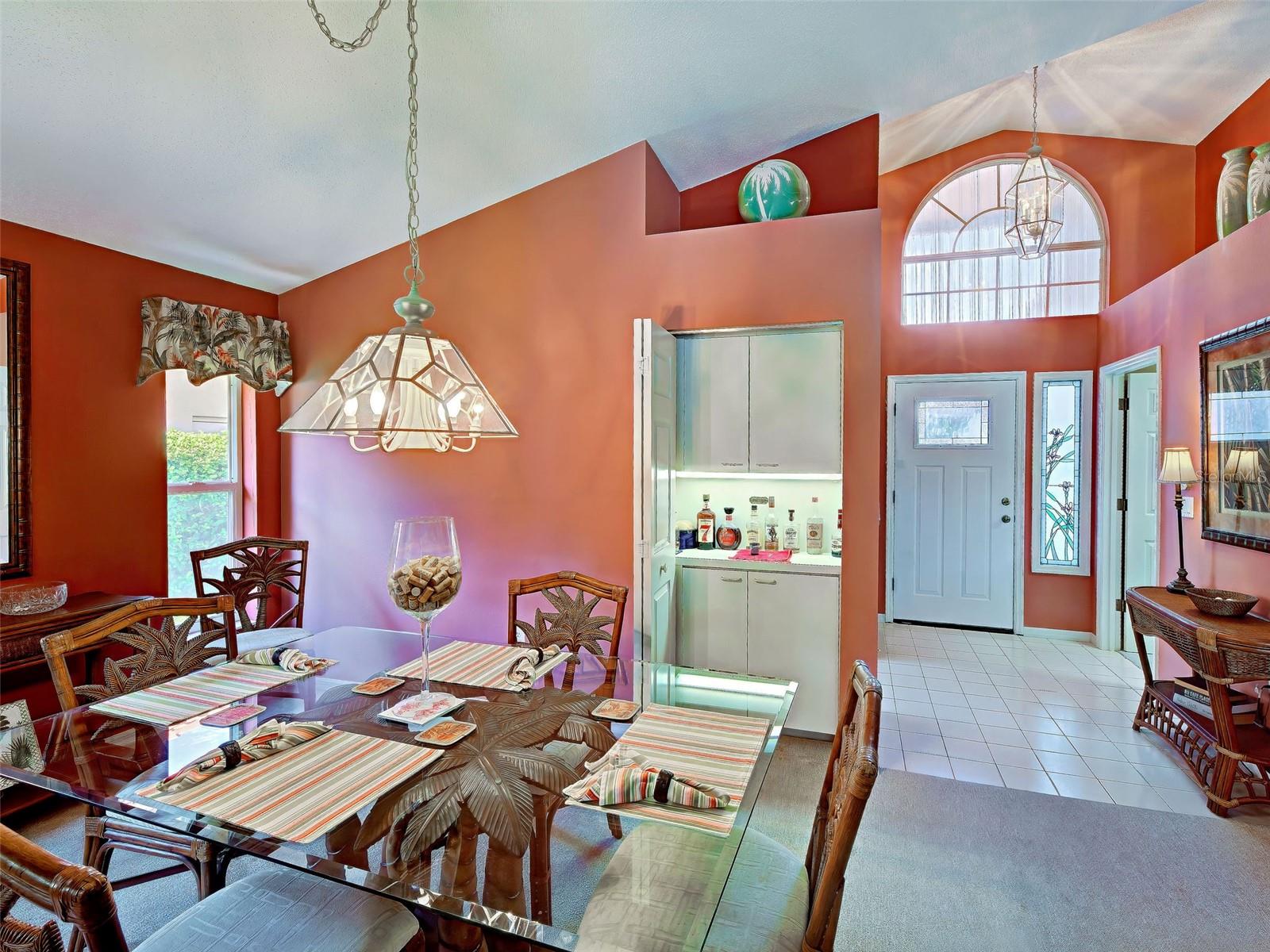 1176 Harbor Town Way Property Photo 12