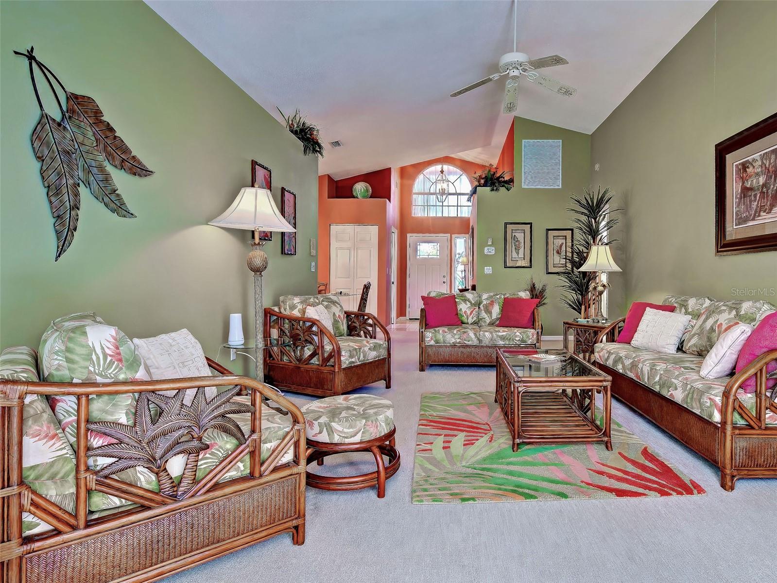 1176 Harbor Town Way Property Photo 20
