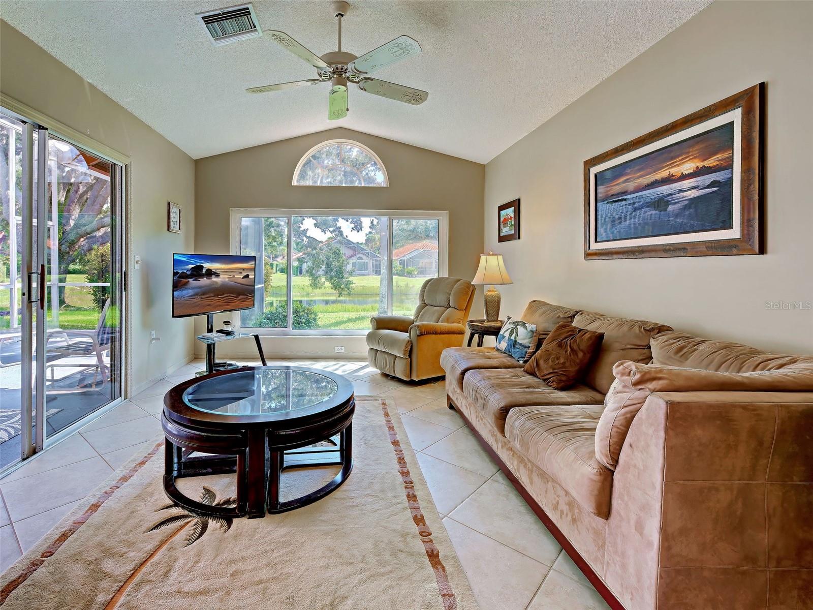 1176 Harbor Town Way Property Photo 35