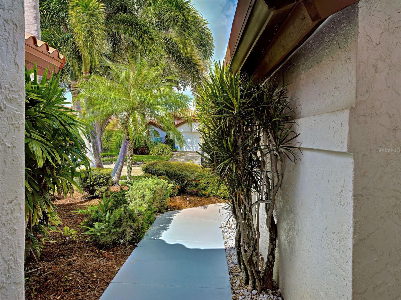 1176 Harbor Town Way Property Photo 47