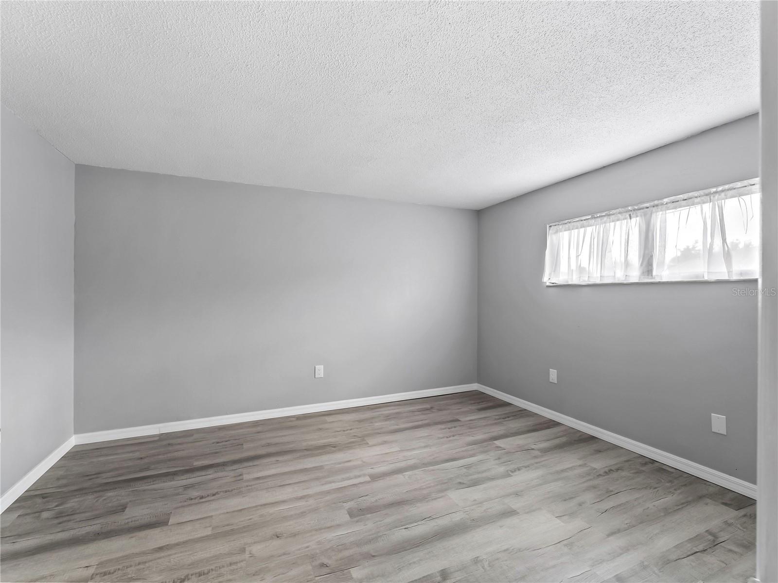 460 Base Ave E #128 Property Photo 7