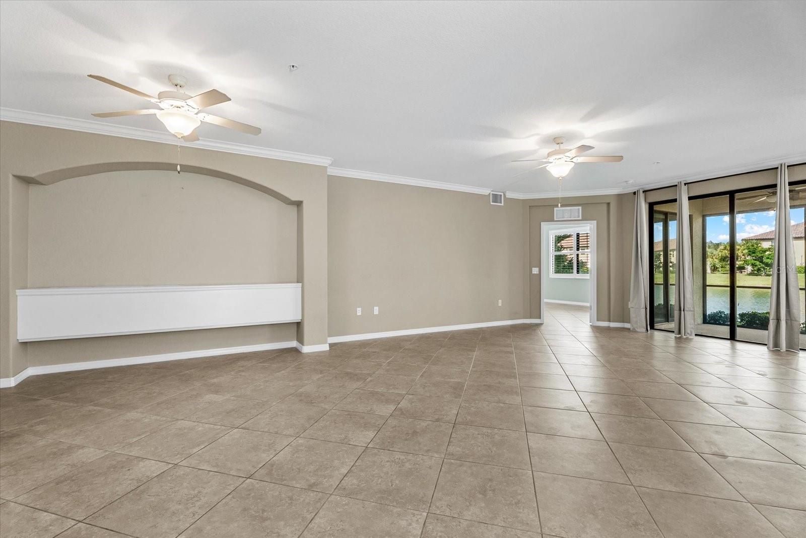 20150 Ragazza Cir #102 Property Photo 8