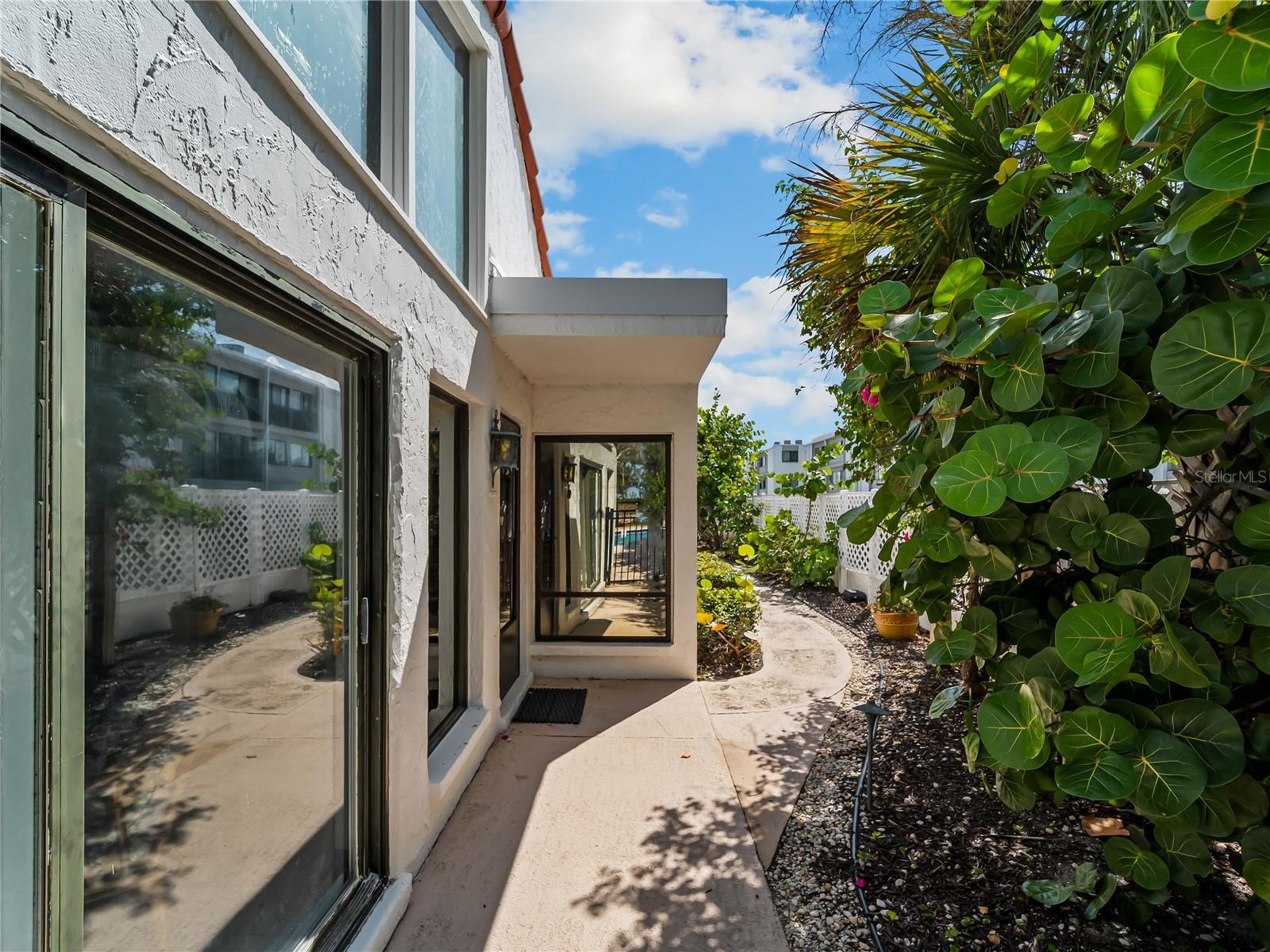1585 Tarpon Center Dr #21 Property Photo 26