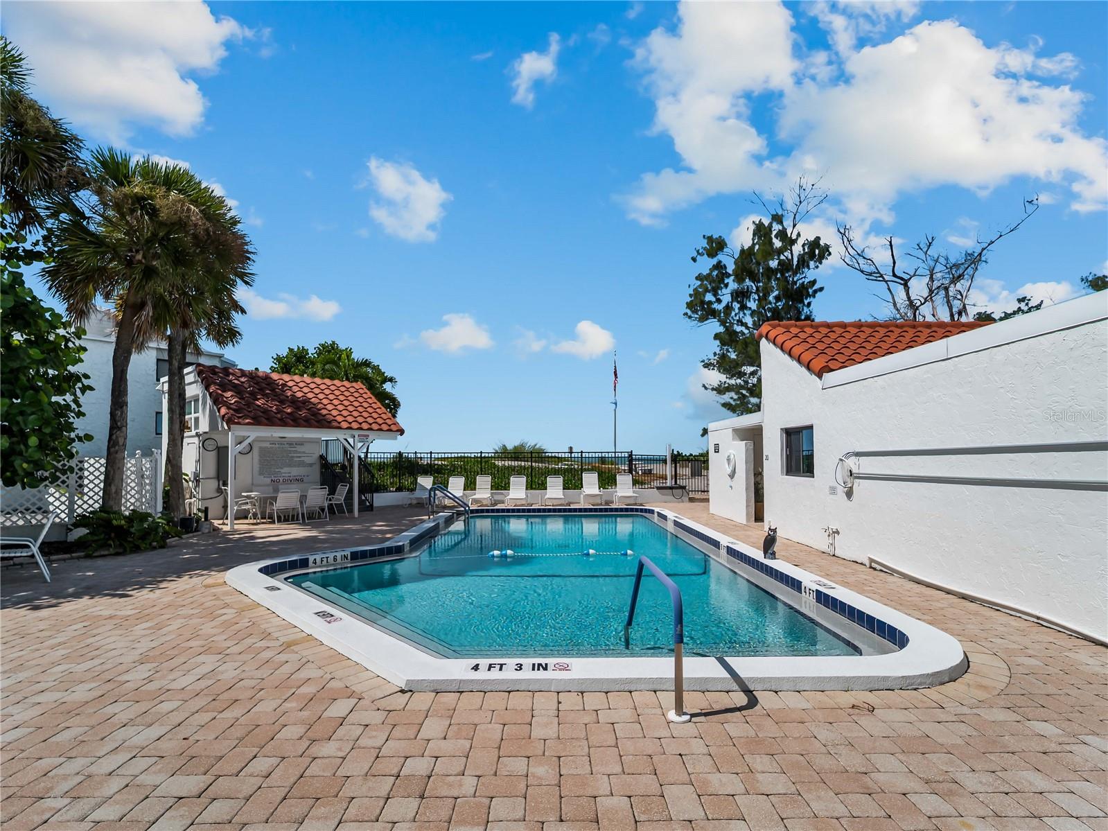 1585 Tarpon Center Dr #21 Property Photo 29
