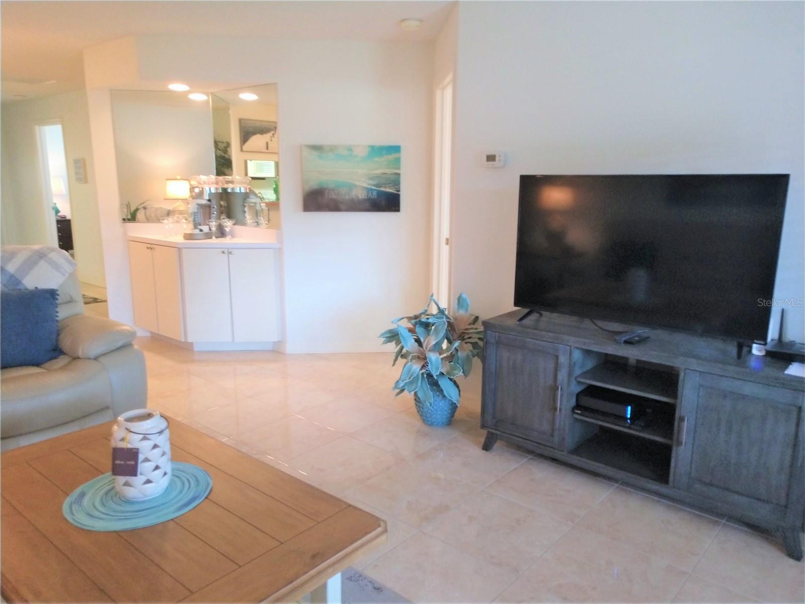 307 Pine Hollow Cir #307 Property Photo 17