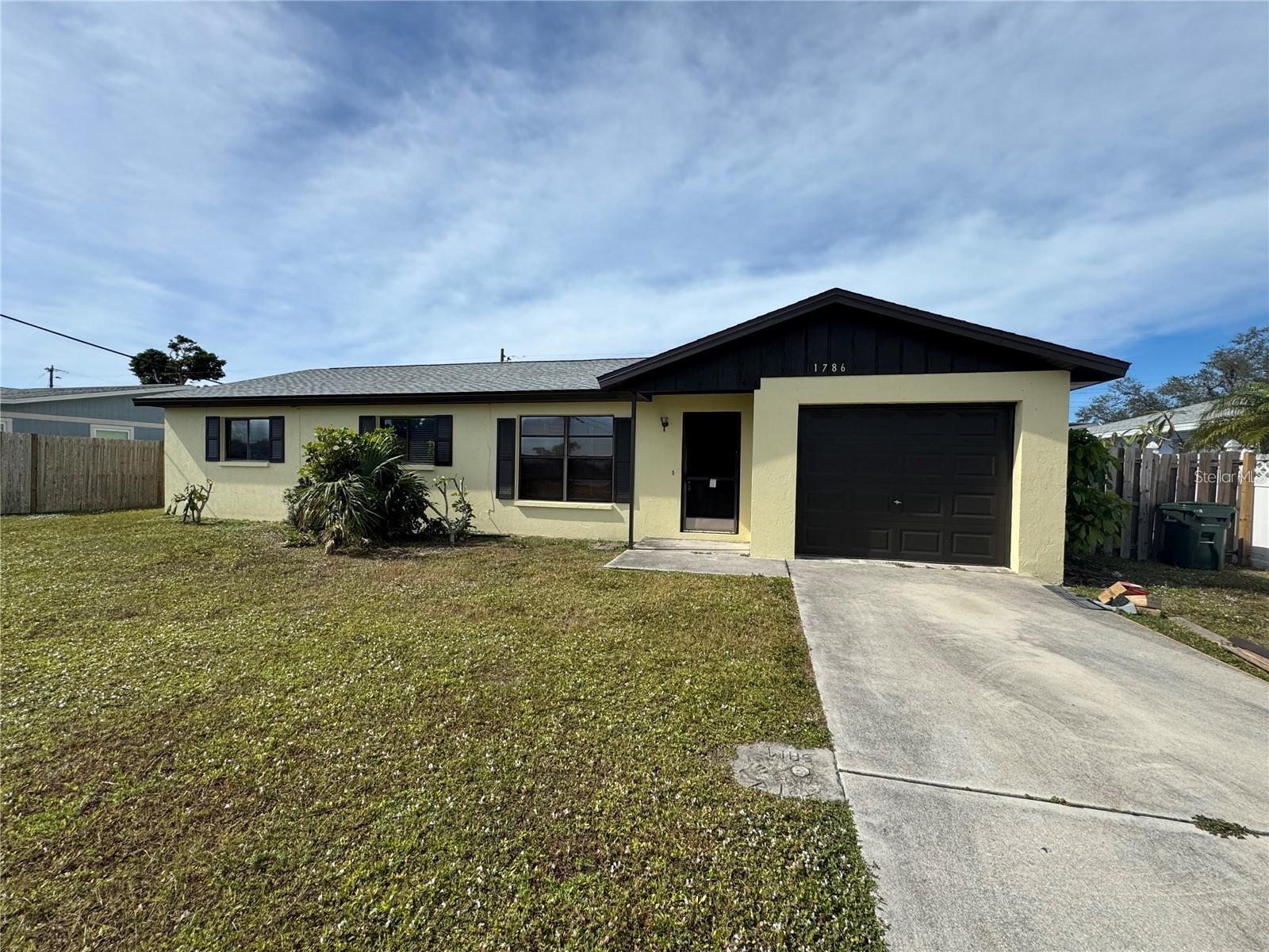 1786 Dagon Rd Property Photo 2