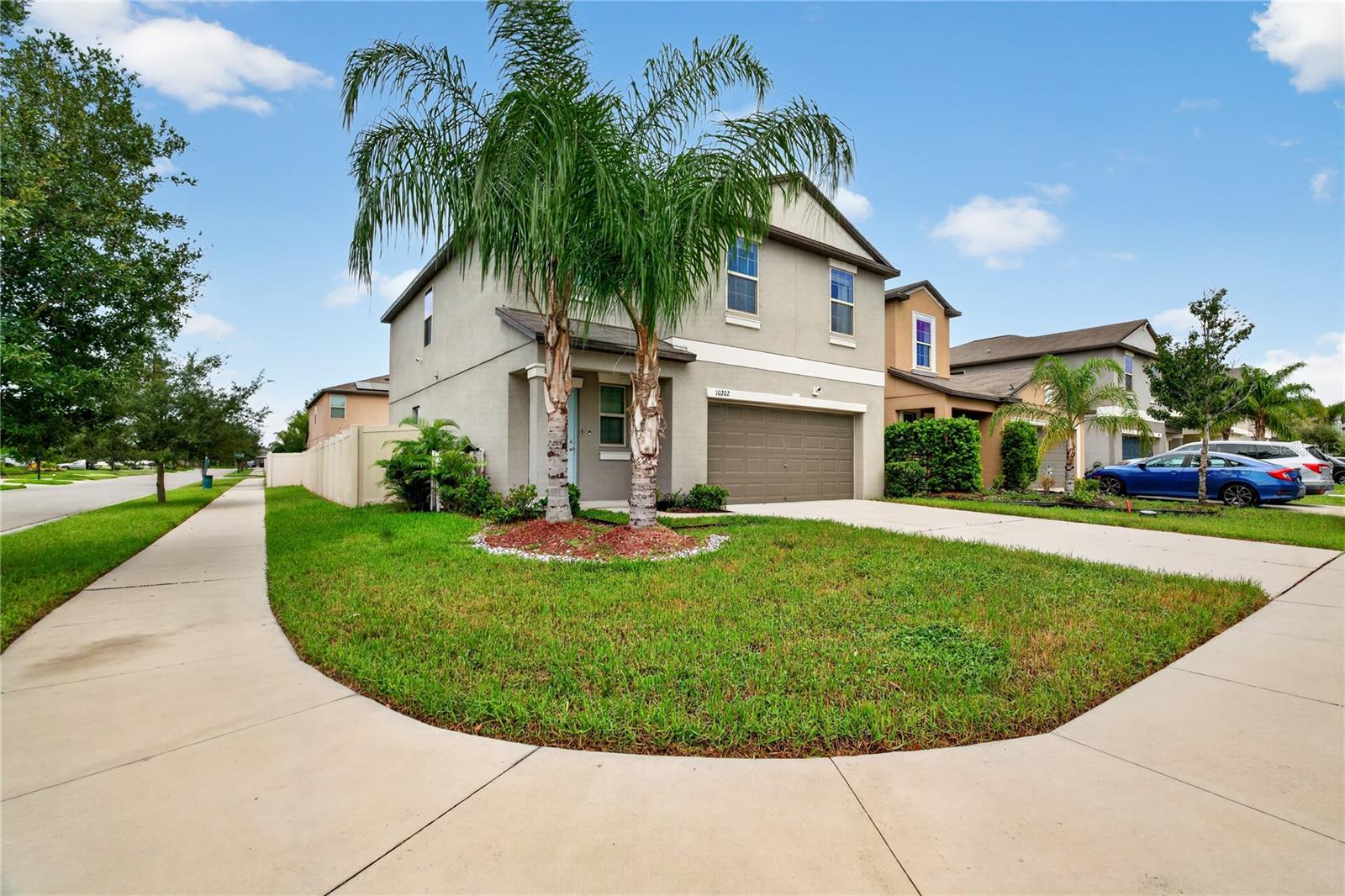10202 Cool Waterlily Ave Property Photo 4