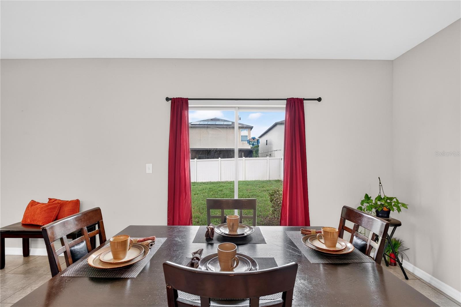 10202 Cool Waterlily Ave Property Photo 13
