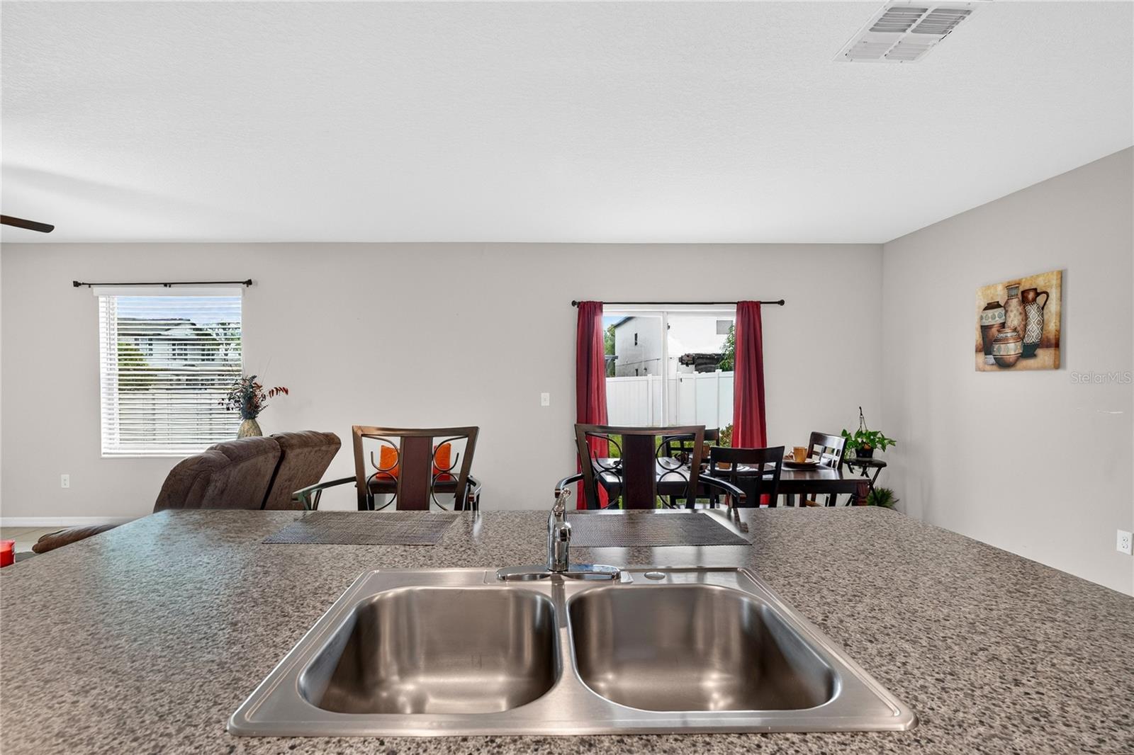 10202 Cool Waterlily Ave Property Photo 16