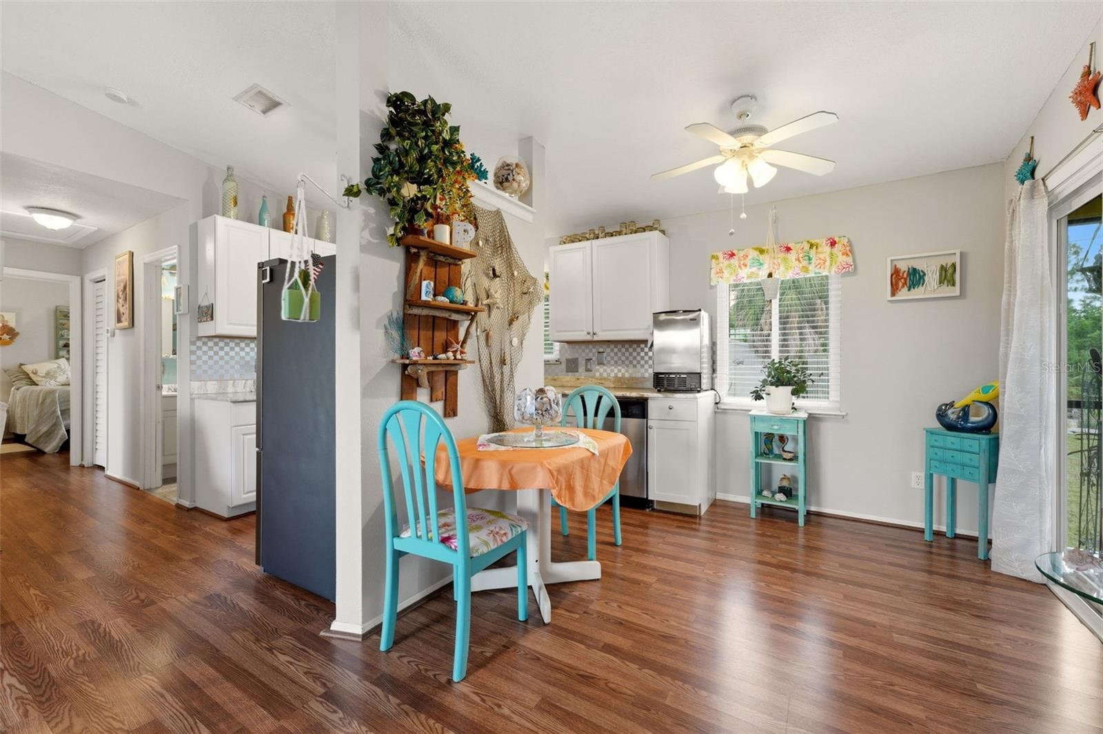 10182 Gulfstream Blvd Property Photo 4