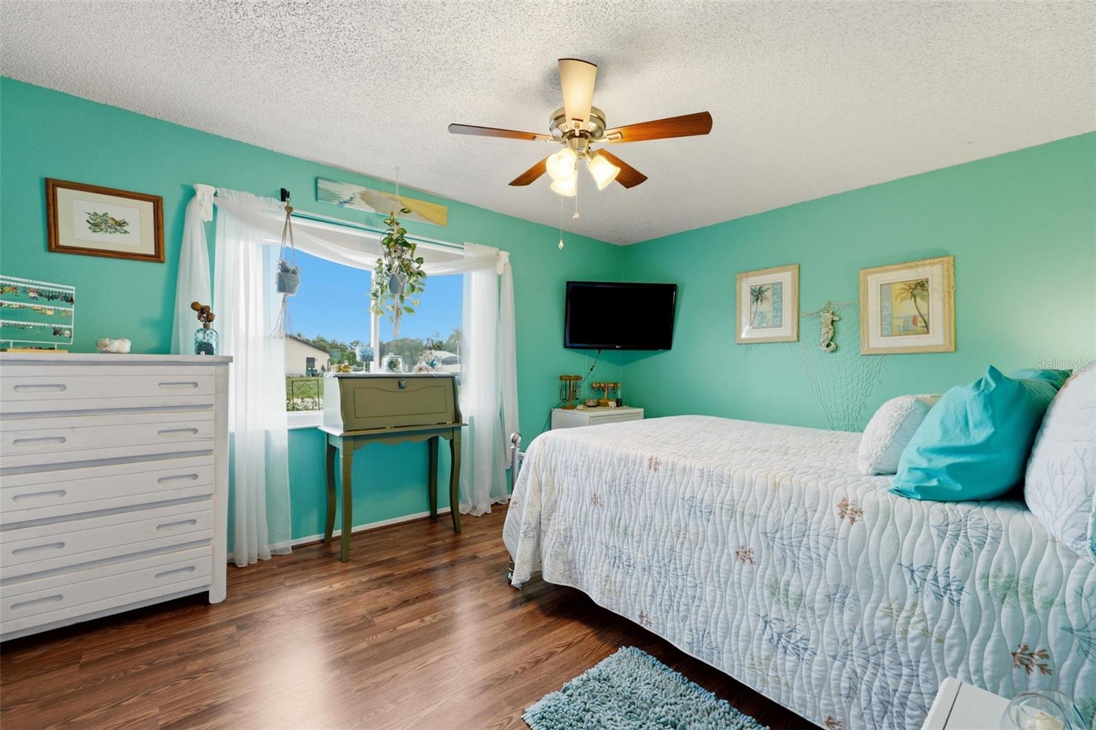 10182 Gulfstream Blvd Property Photo 22