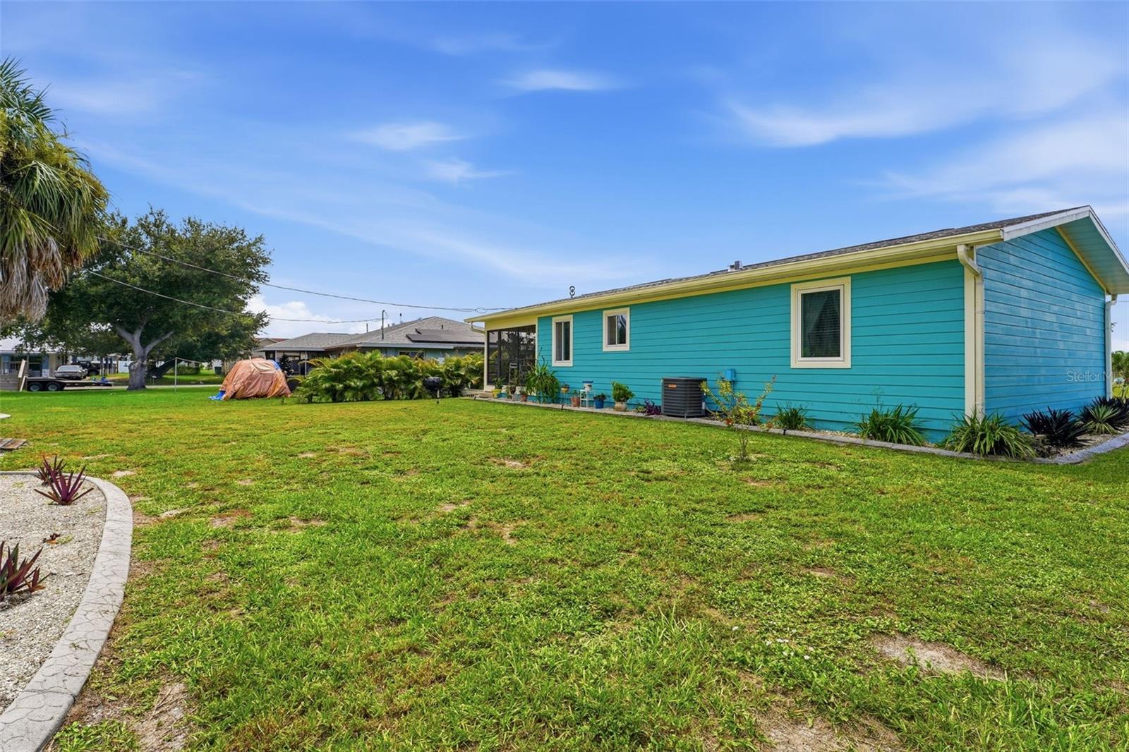 10182 Gulfstream Blvd Property Photo 24