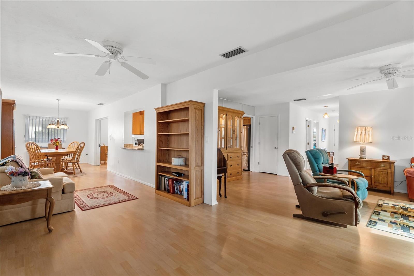 773 Vivienda South Ct #8 Property Photo 3