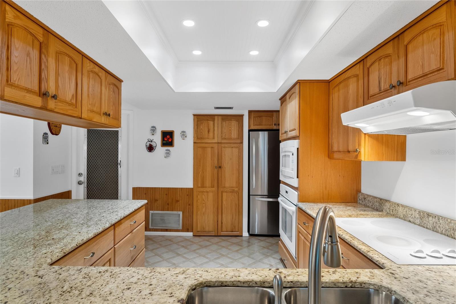 773 Vivienda South Ct #8 Property Photo 22