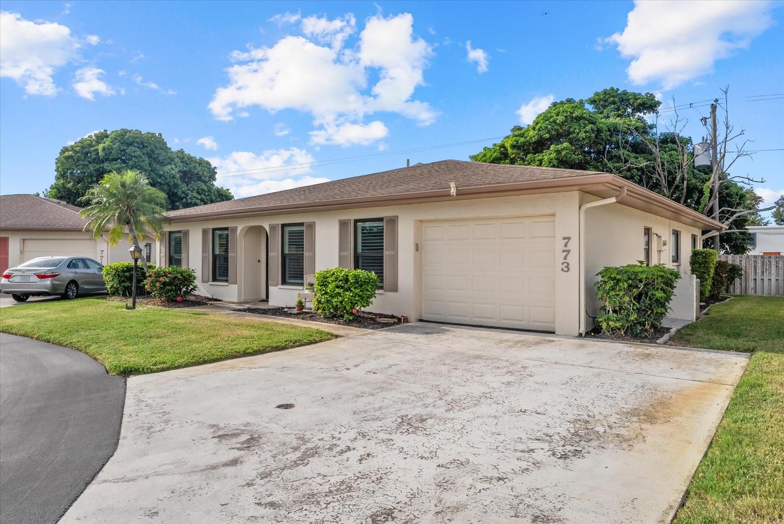 773 Vivienda South Ct #8 Property Photo 31