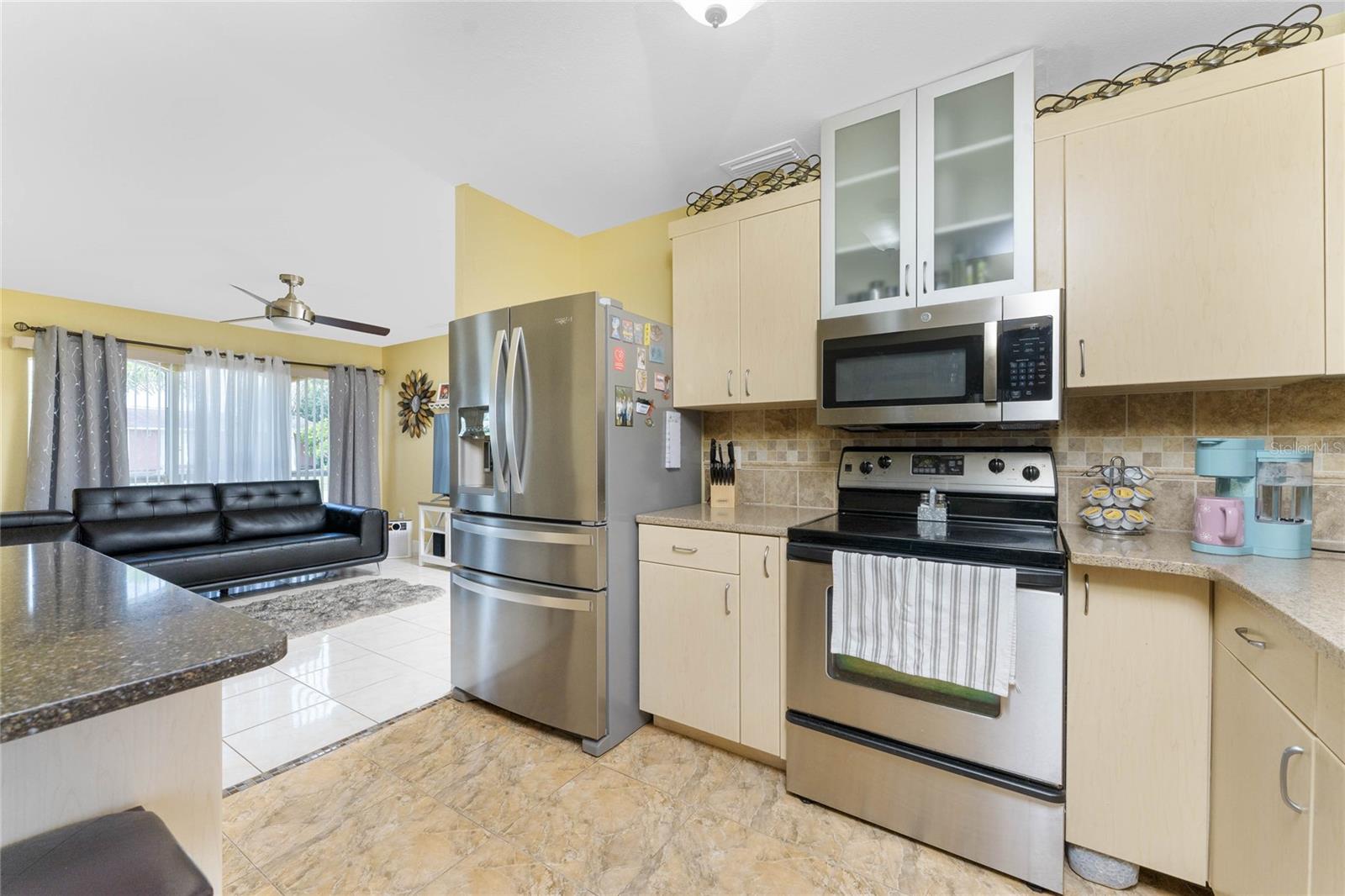 4568 Grobe St Property Photo 12