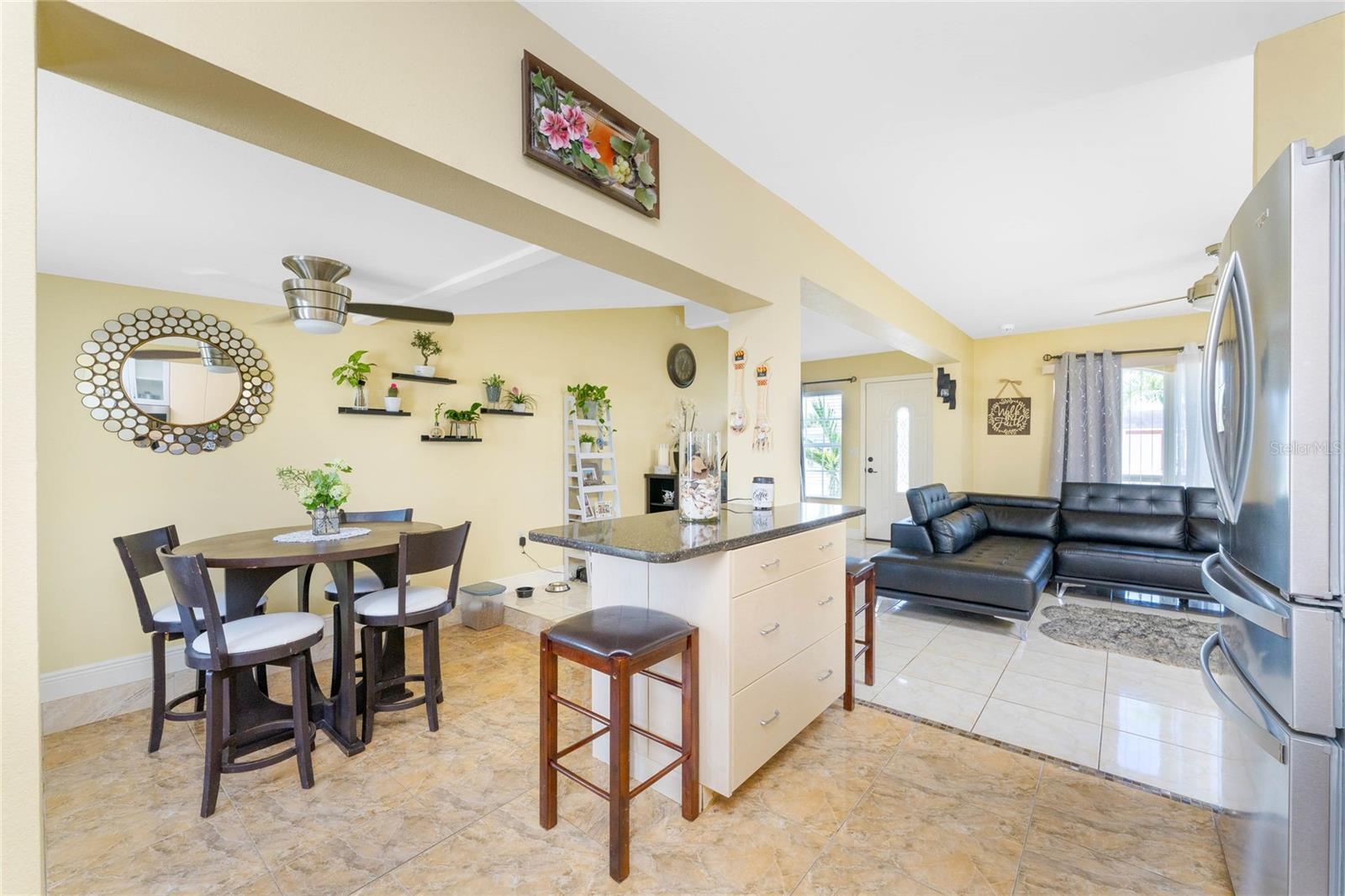 4568 Grobe St Property Photo 13