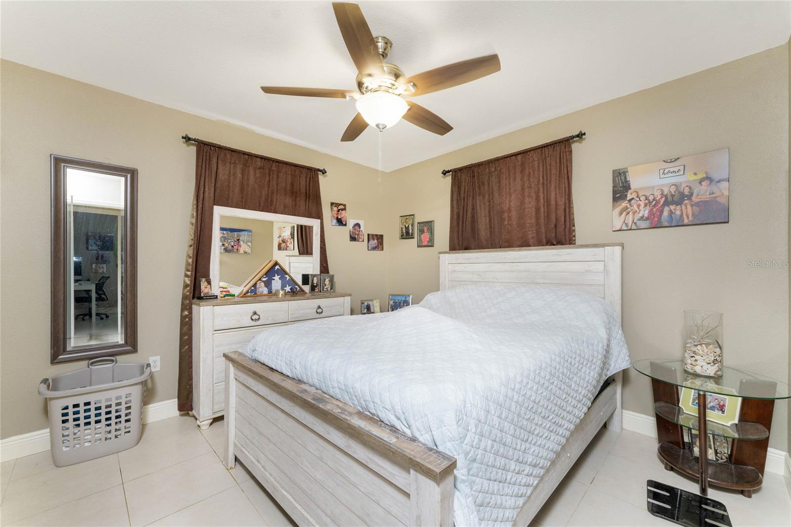 4568 Grobe St Property Photo 18