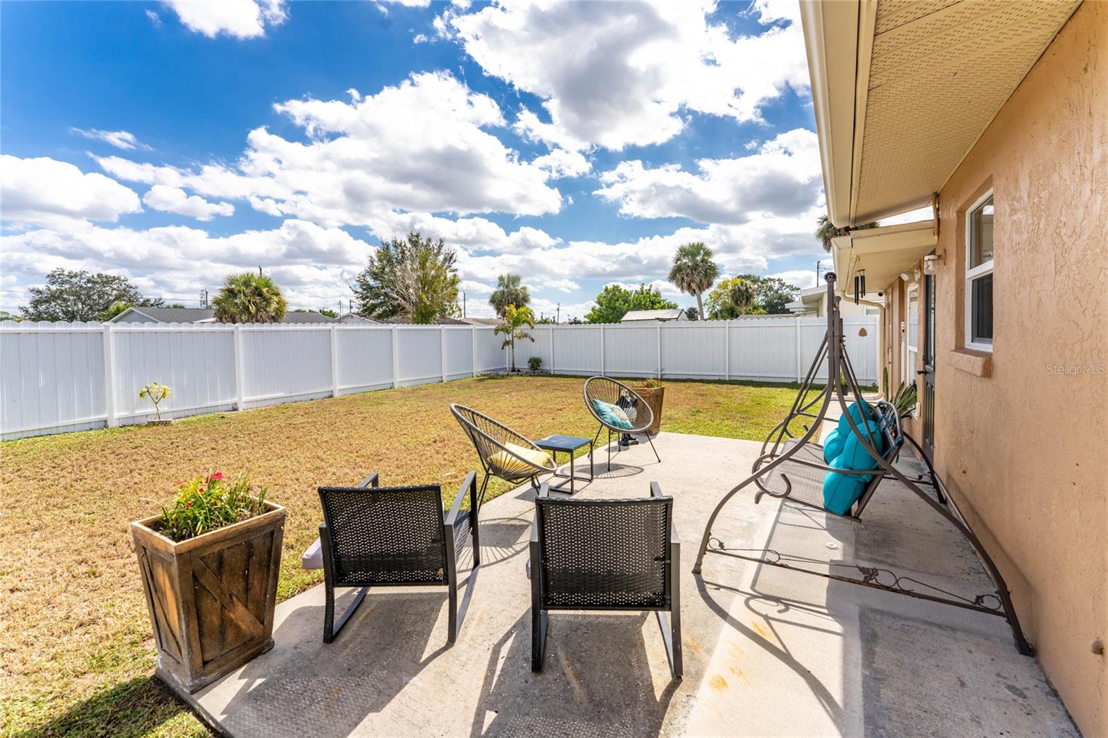 4568 Grobe St Property Photo 29