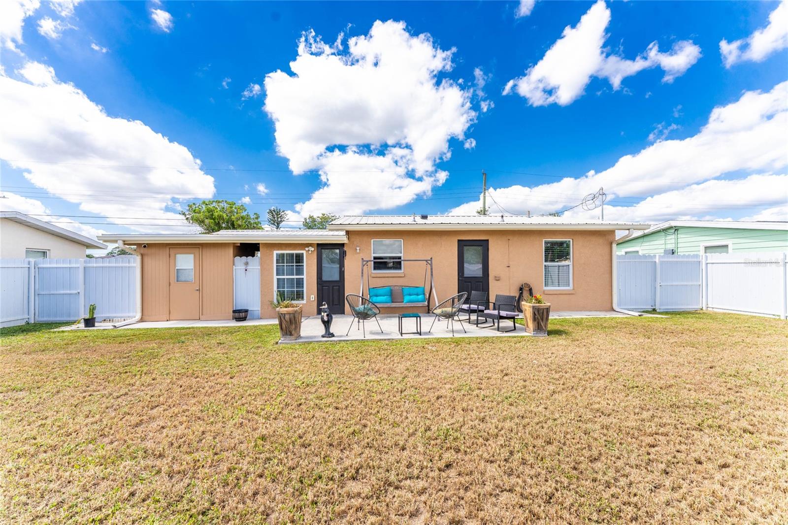 4568 Grobe St Property Photo 33