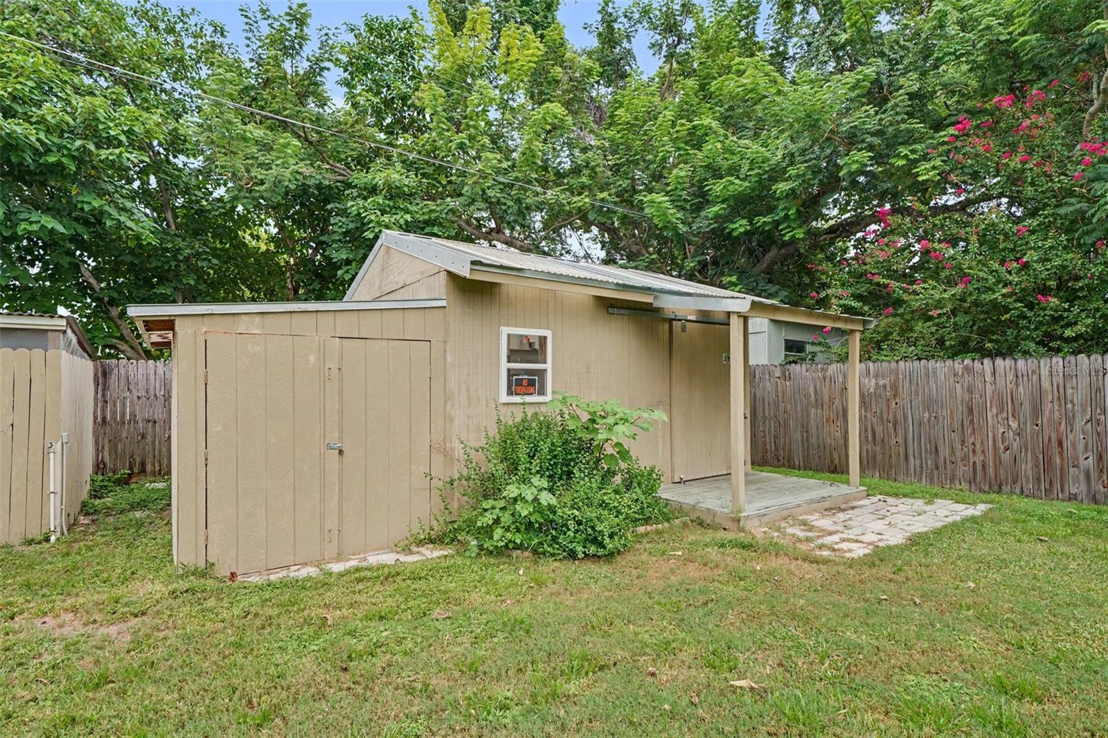 1941 Oglesby Ave Property Photo 28