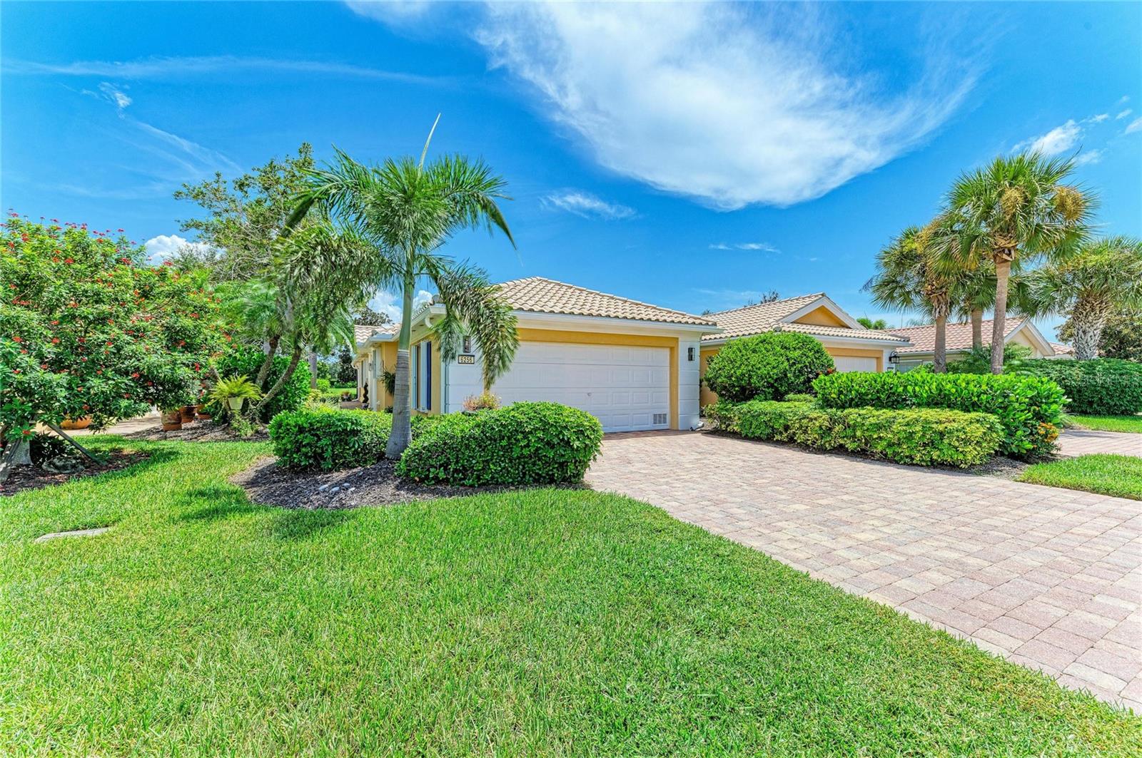 6256 Erice St Property Photo 1