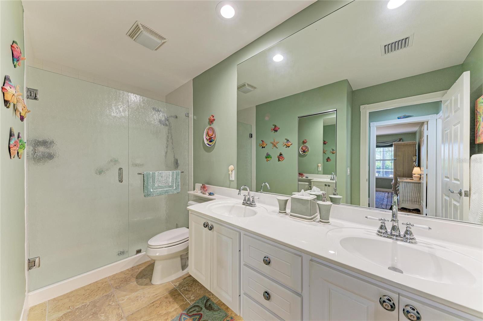 6256 Erice St Property Photo 35