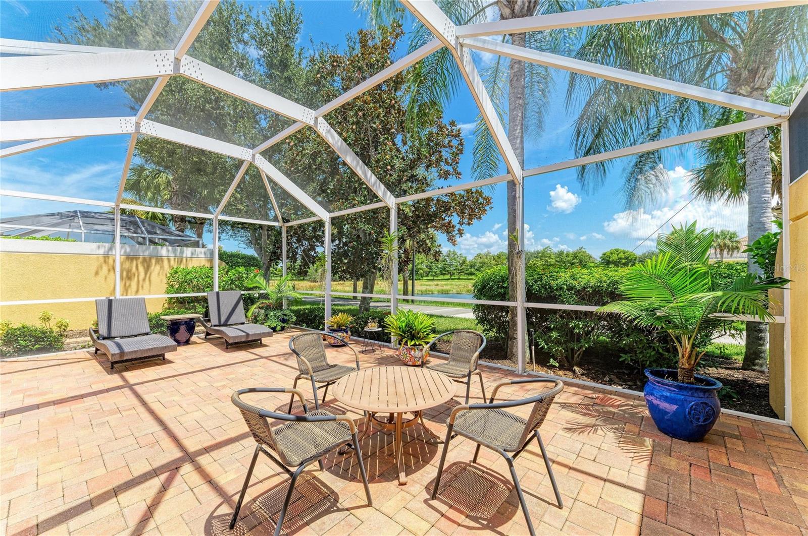 6256 Erice St Property Photo 45