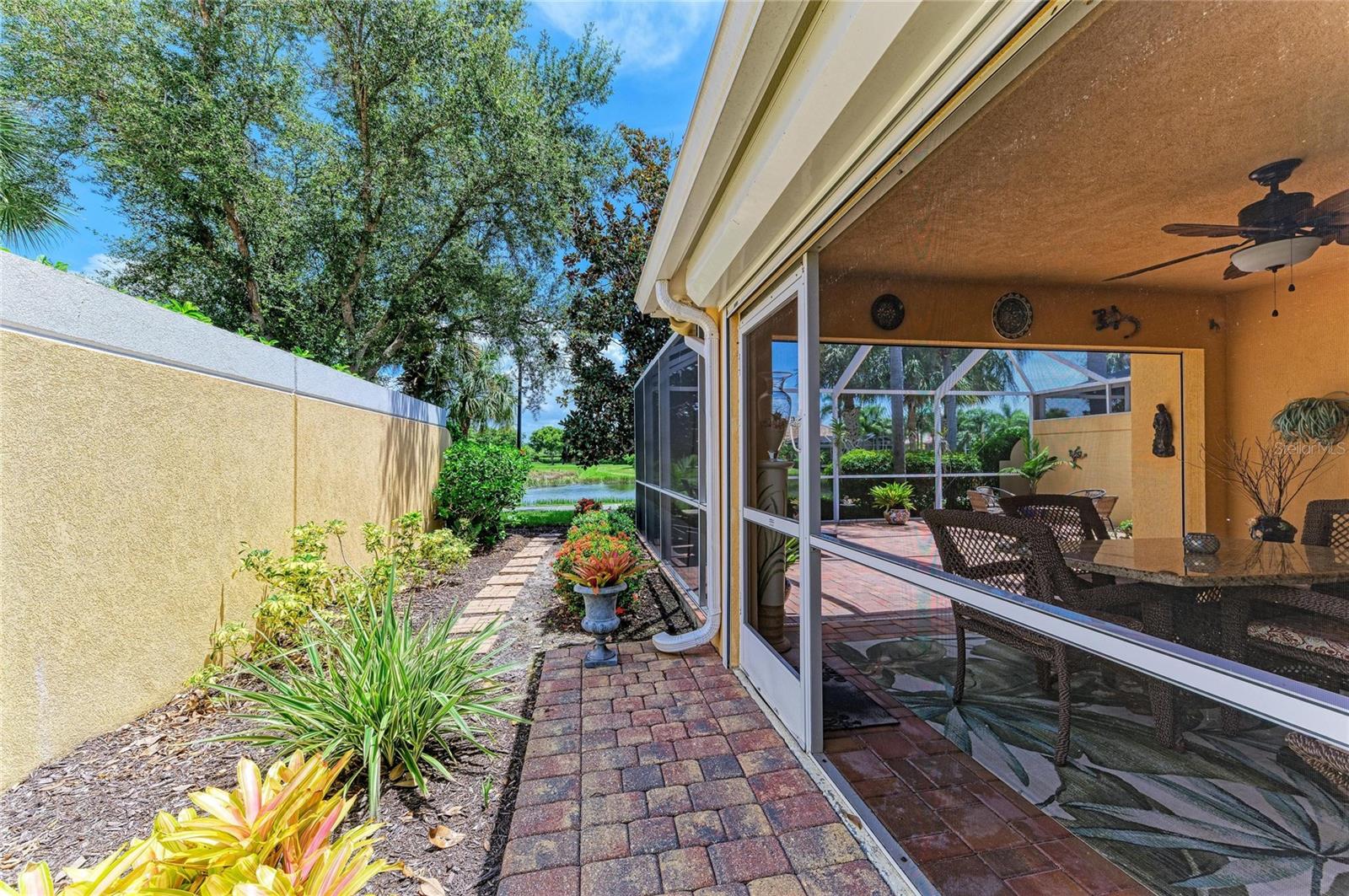 6256 Erice St Property Photo 48