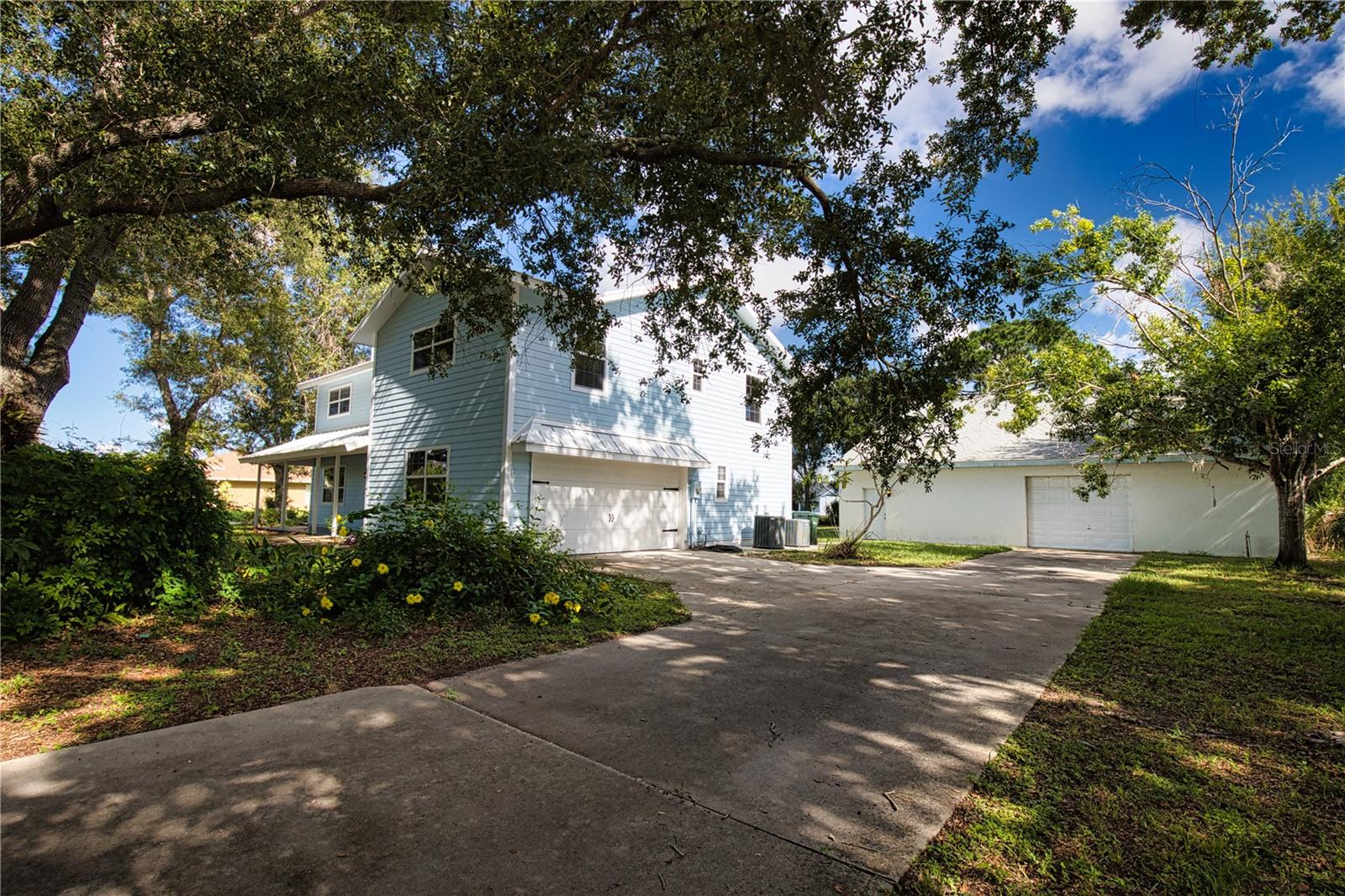 916 Bayshore Dr Property Photo 8