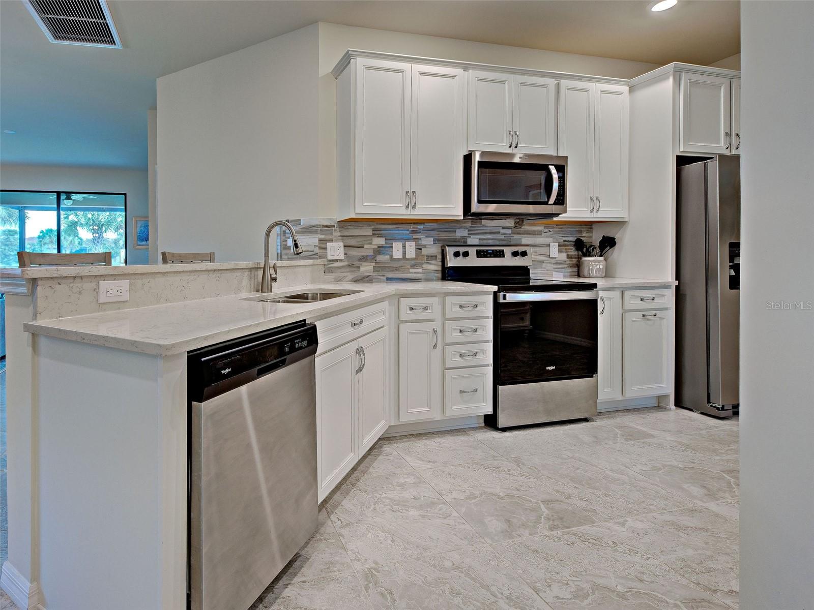 13884 Vadini St Property Photo 8