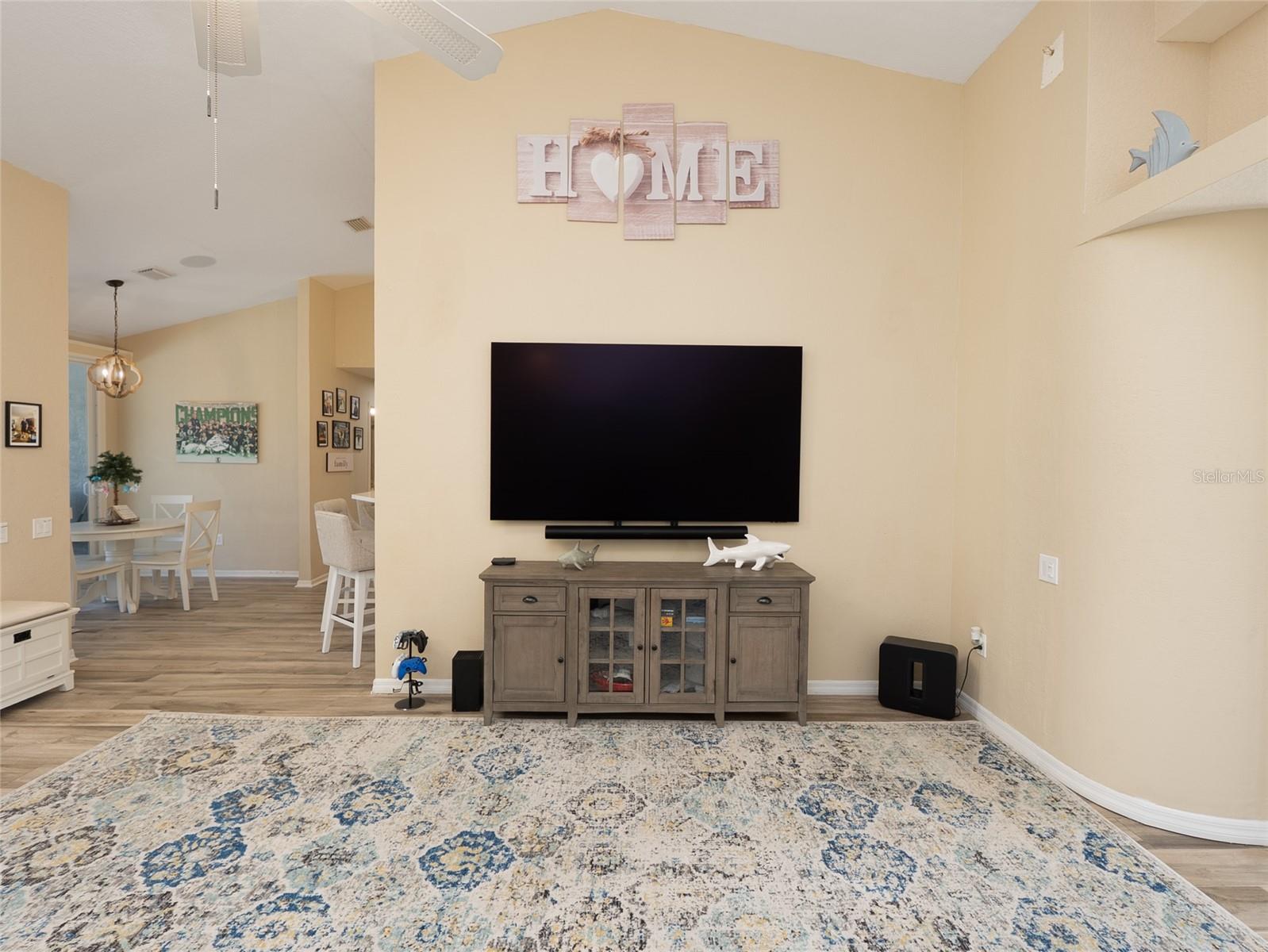 1633 Ashland Pl Property Photo 18