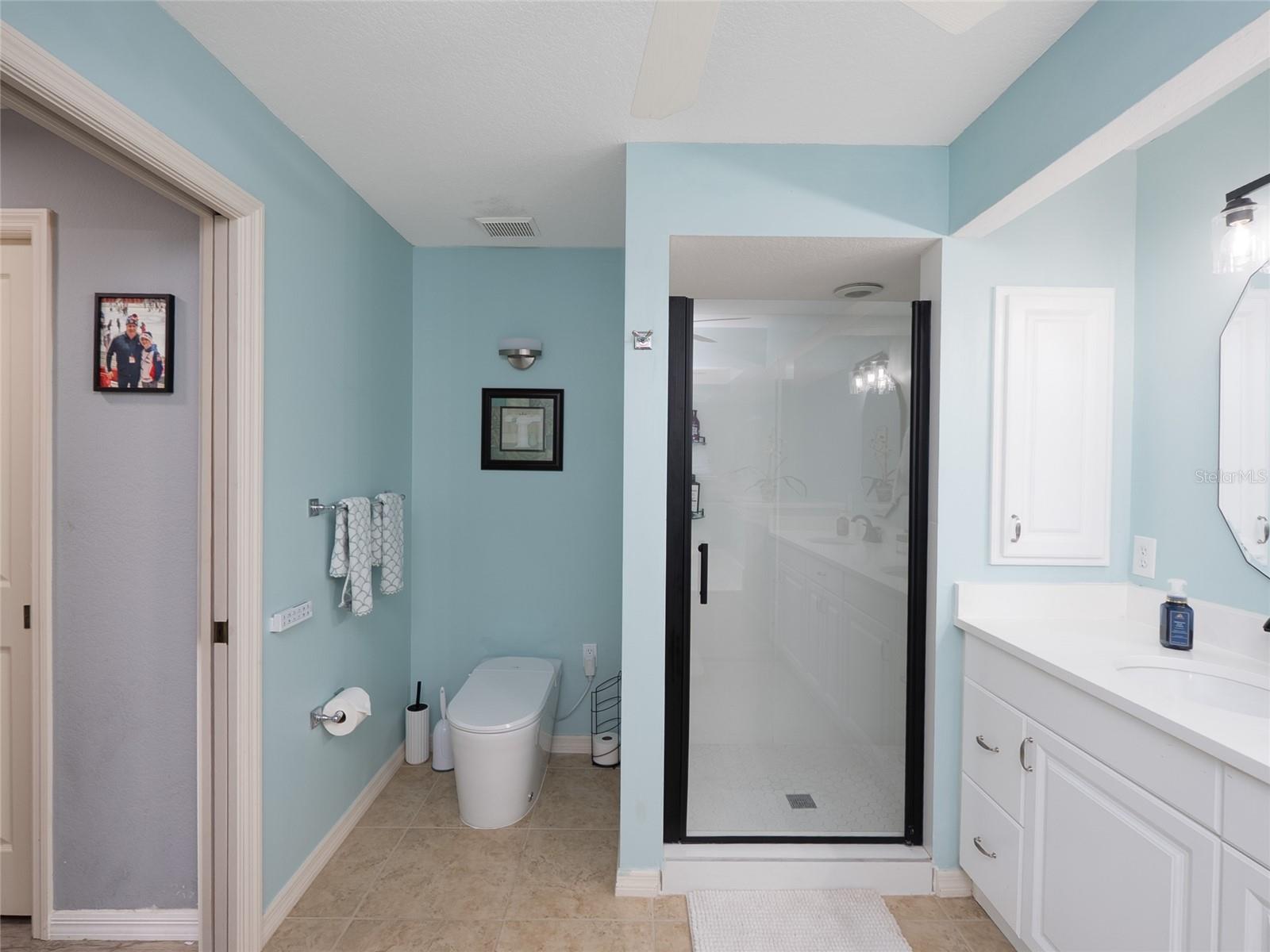 1633 Ashland Pl Property Photo 37