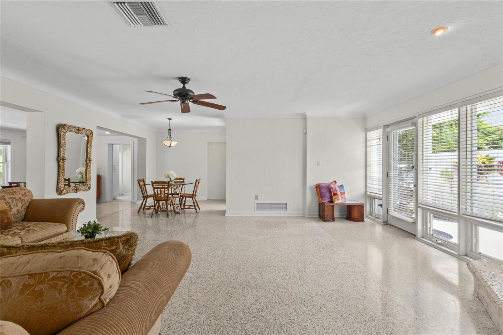 3536 Jaffa Dr Property Photo 11