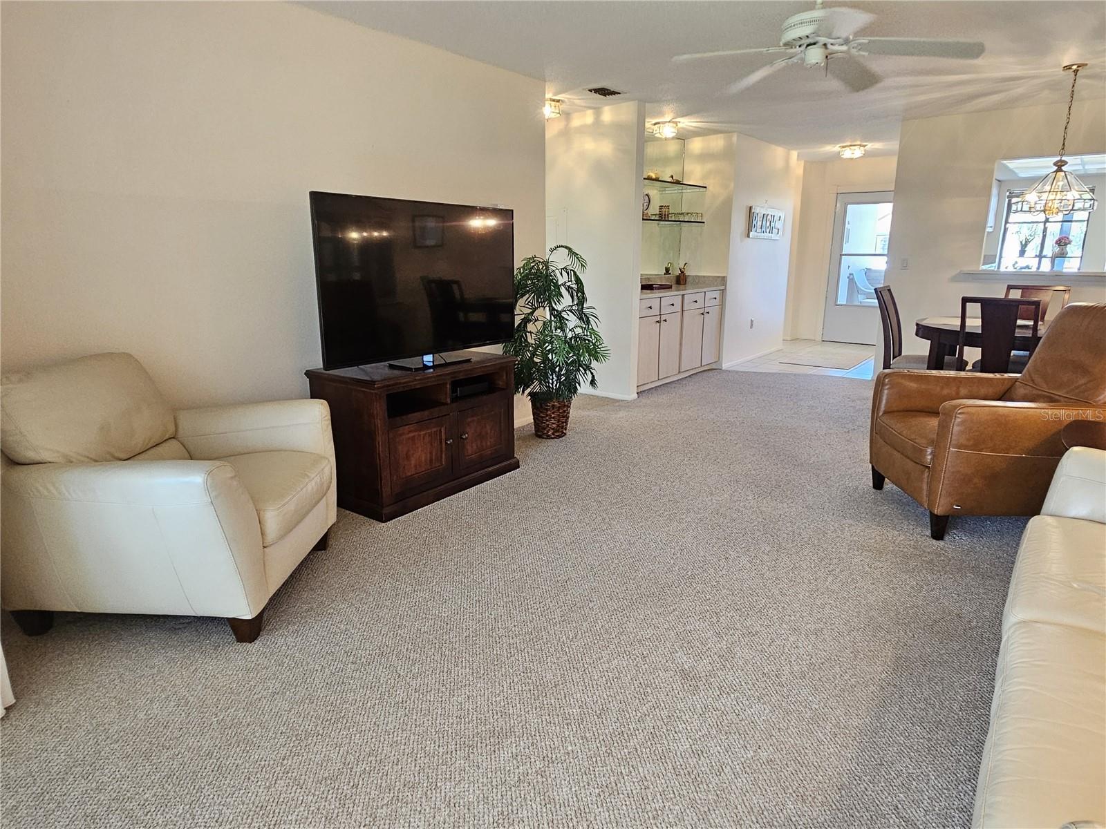 756 Avenida Estancia #162 Property Photo 17