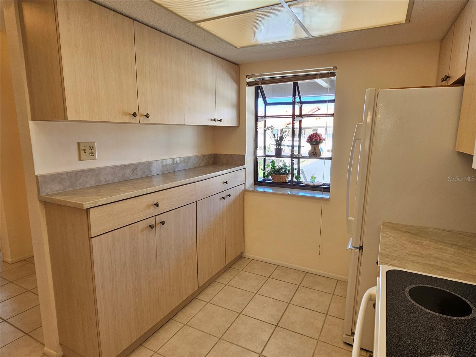 756 Avenida Estancia #162 Property Photo 29