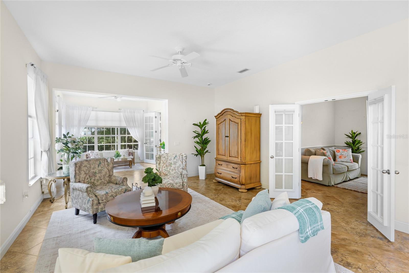 832 Tartan Dr #832 Property Photo 15