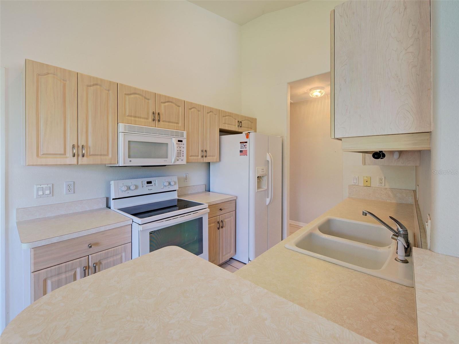 4433 Corso Venetia Blvd #c18 Property Photo 18