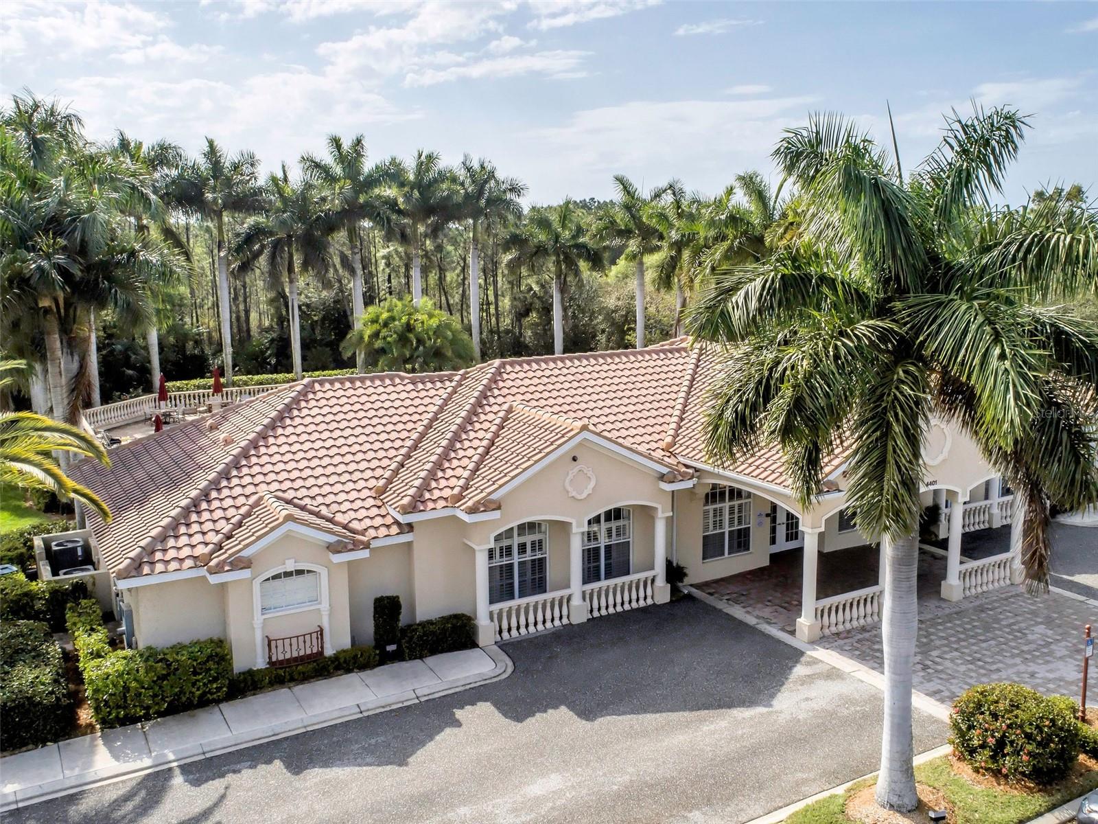 4433 Corso Venetia Blvd #c18 Property Photo 48