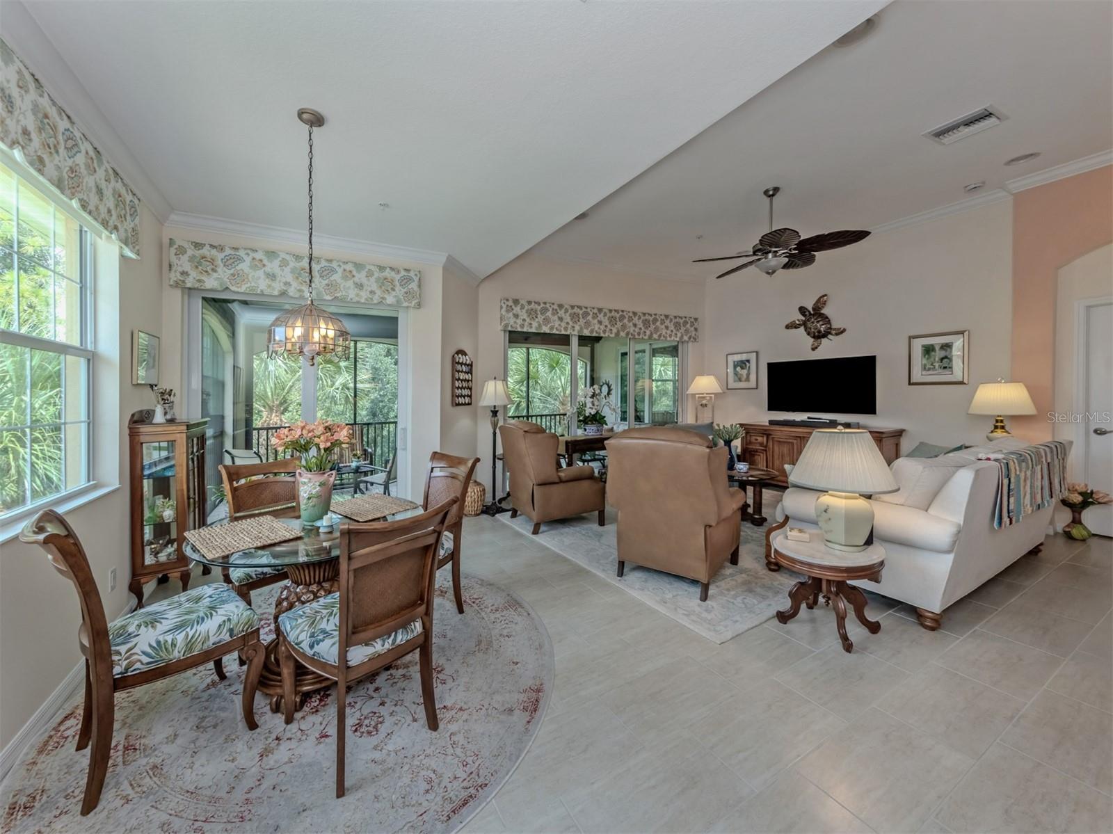 170 Bella Vista Ter #20c Property Photo 4