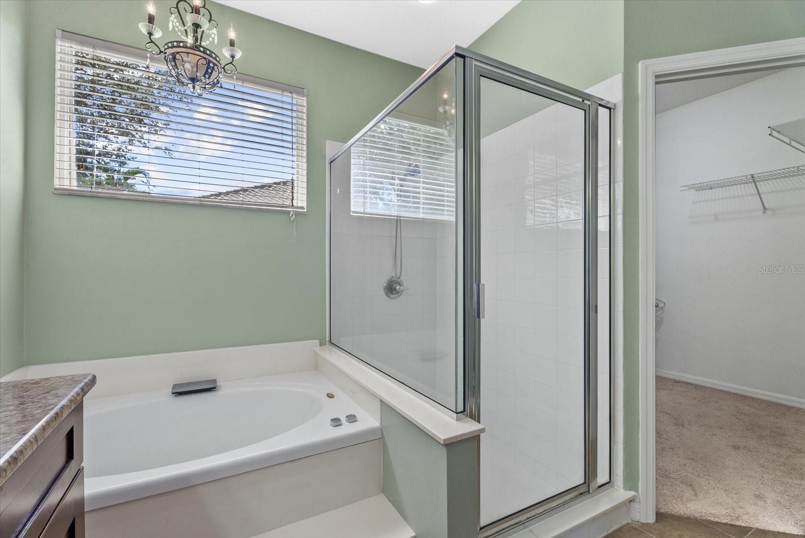 324 Langholm Dr Property Photo 28