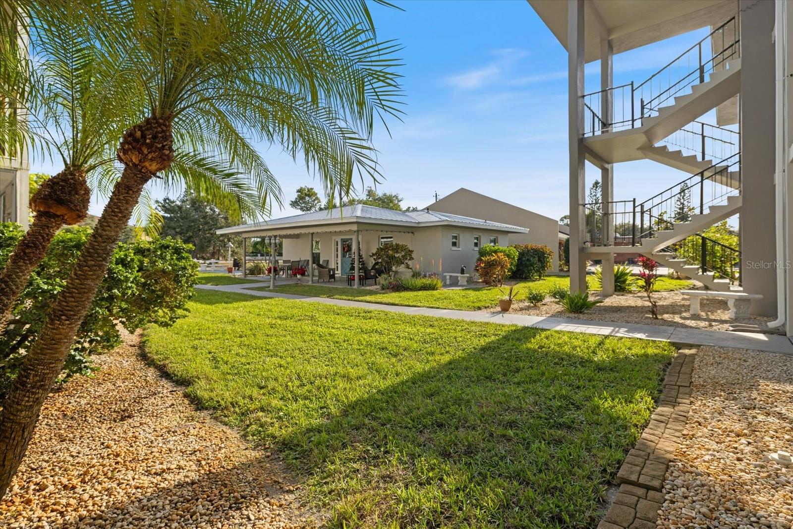 649 S Tamiami Trl S #304 Property Photo 20
