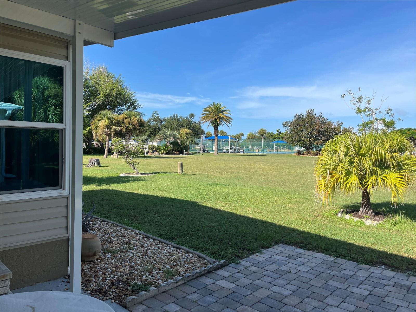 792 Grado Dr Property Photo 6