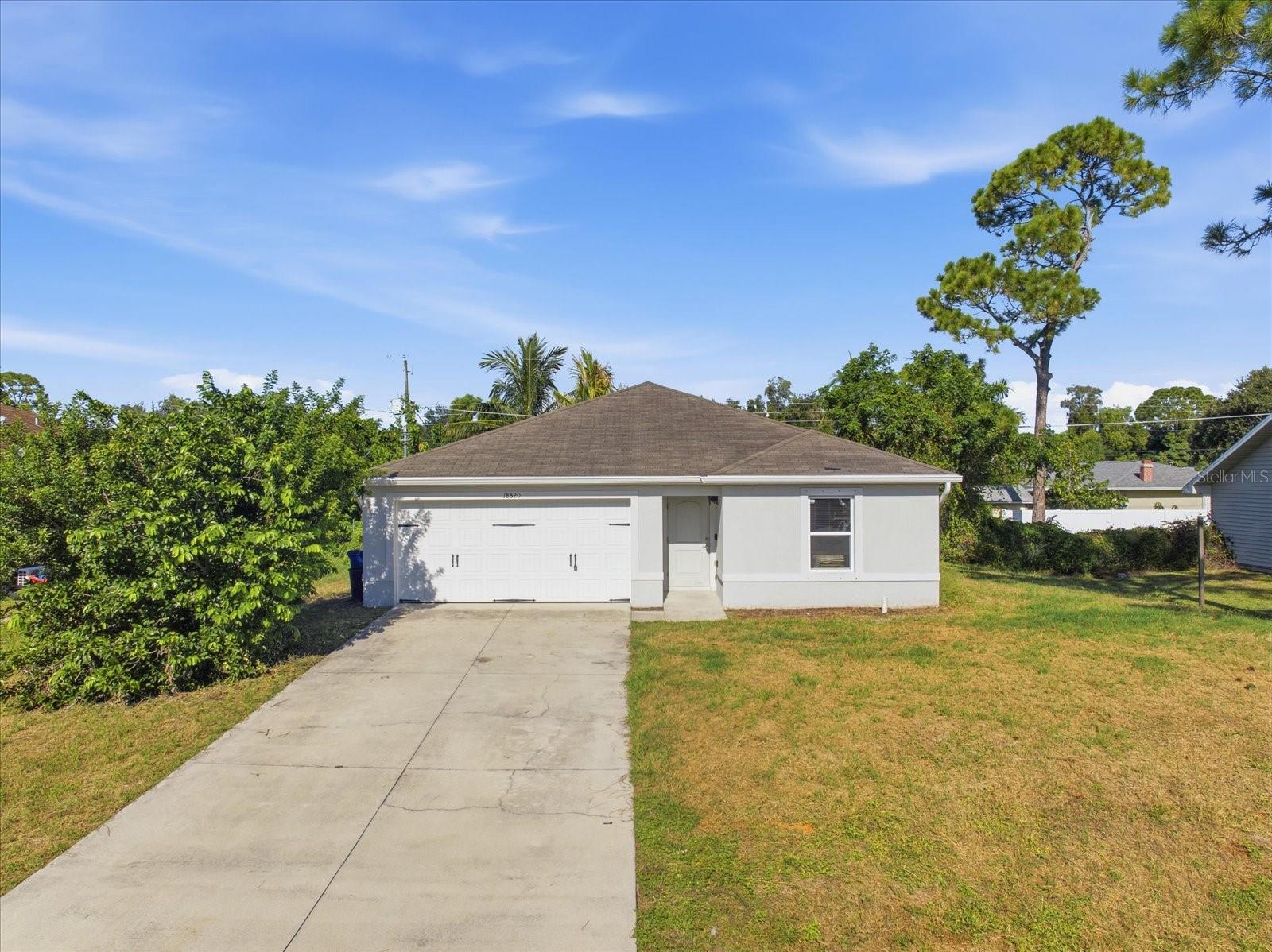 18520 Sebring Rd Property Photo 1