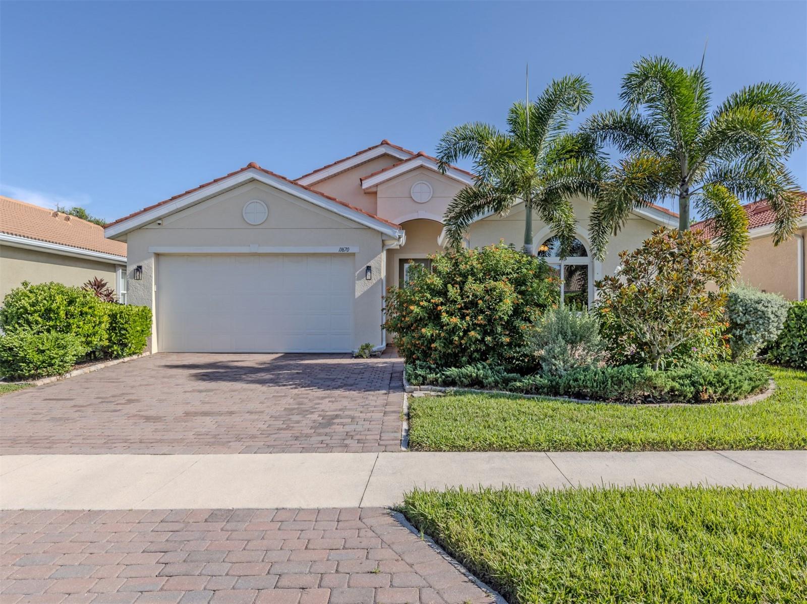 11670 Parrotfish St Property Photo 1