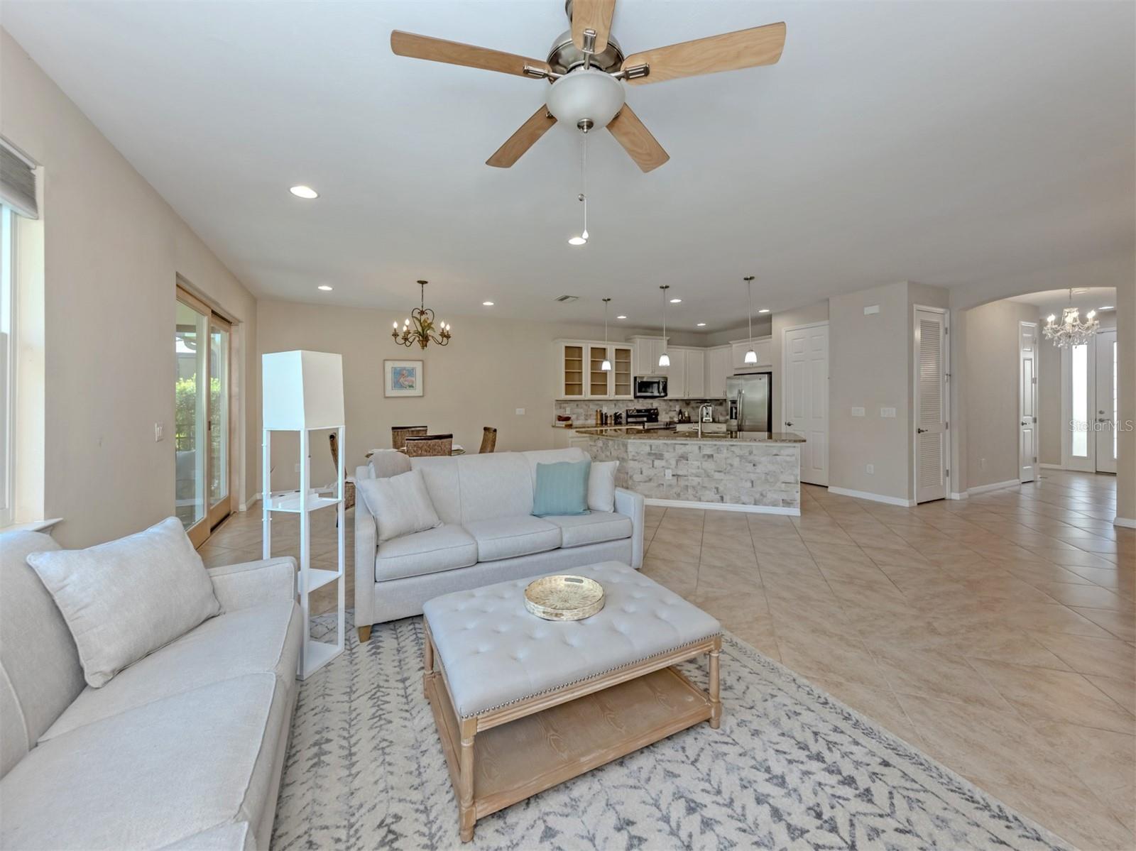 11670 Parrotfish St Property Photo 3